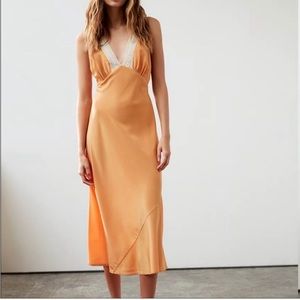 Aritzia Le Fou Wilfred Adelphie Dress in Clove